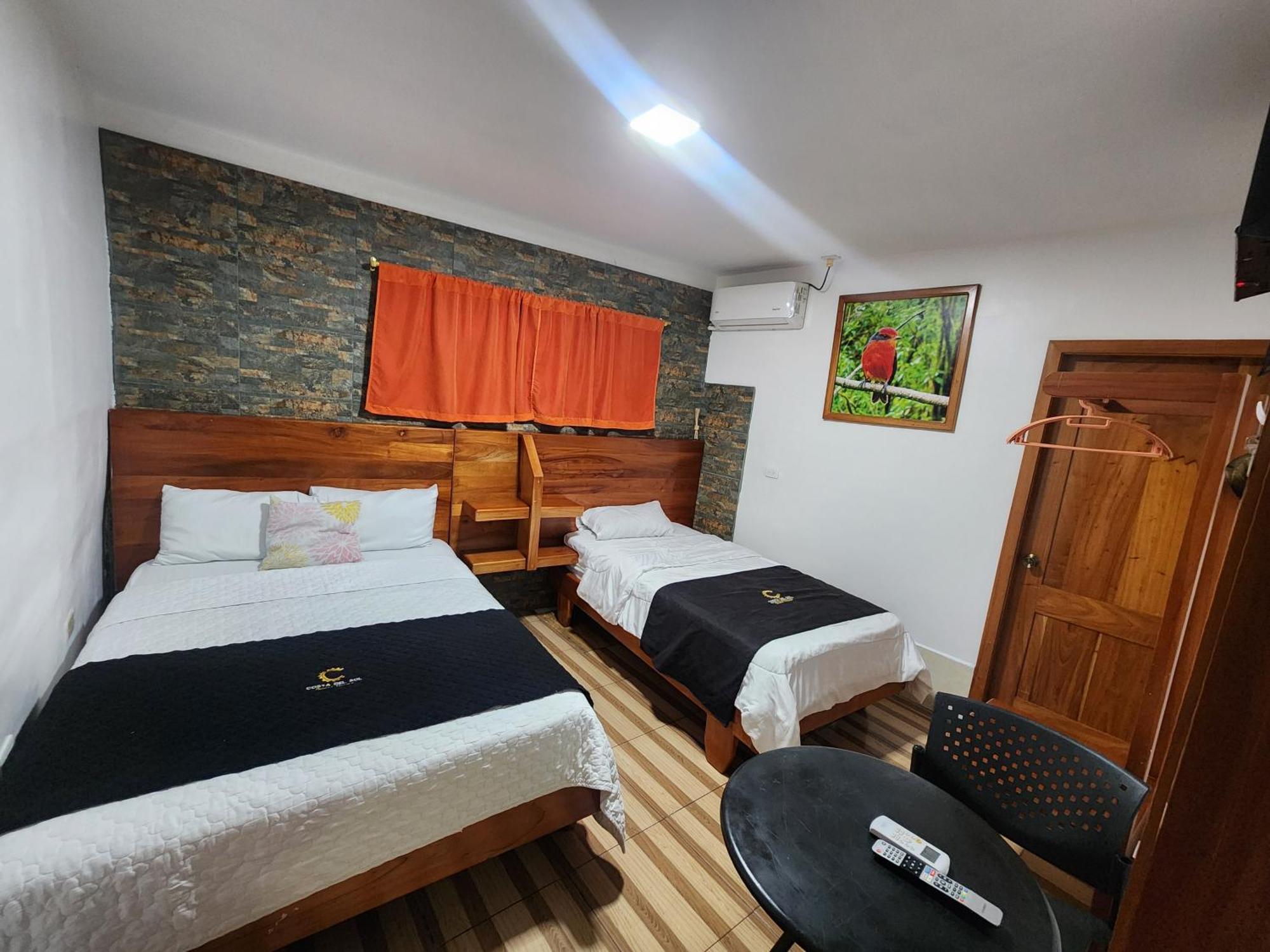 Costa Del Sol Hotel Puerto Ayora  Kültér fotó
