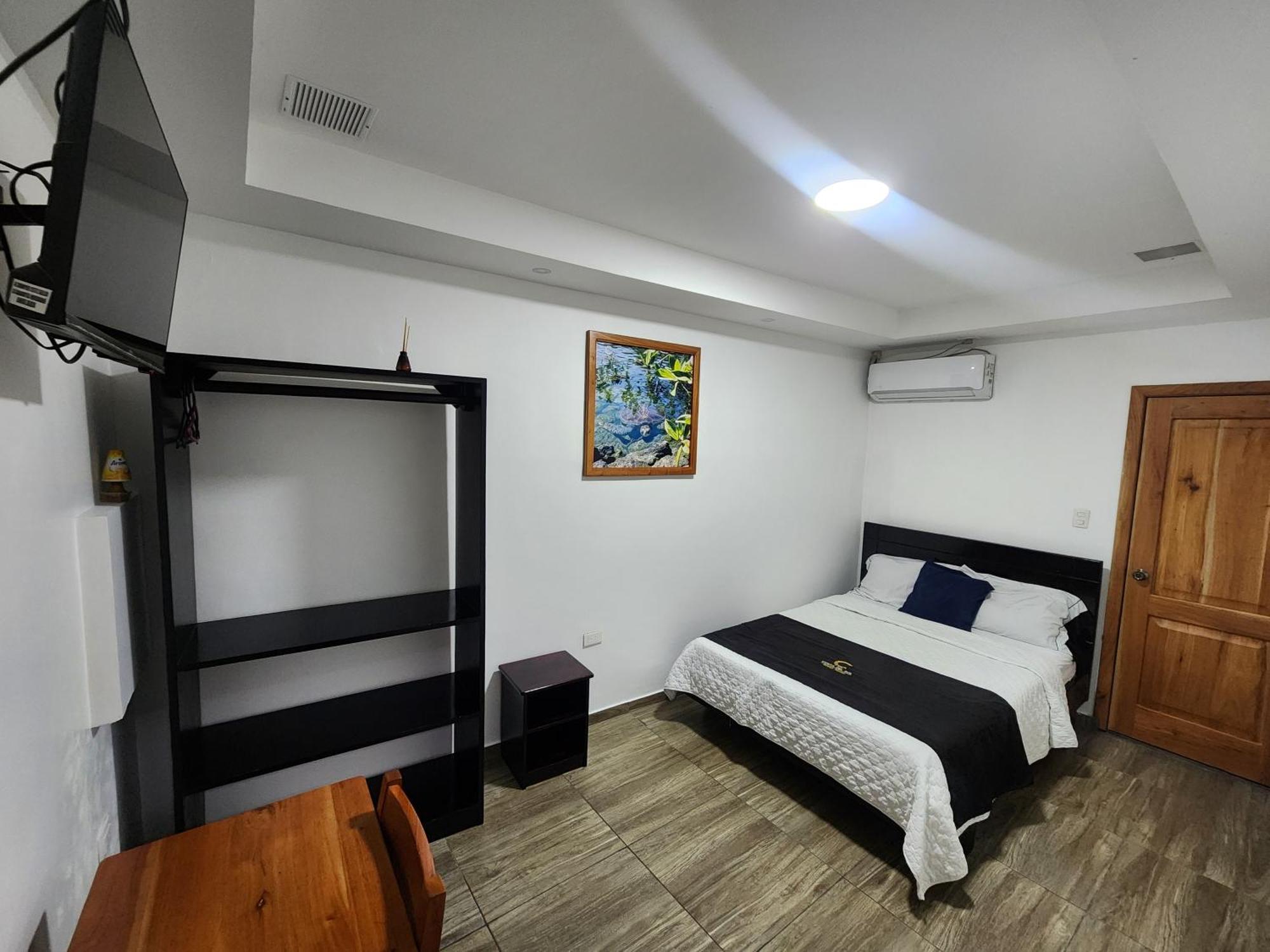 Costa Del Sol Hotel Puerto Ayora  Kültér fotó