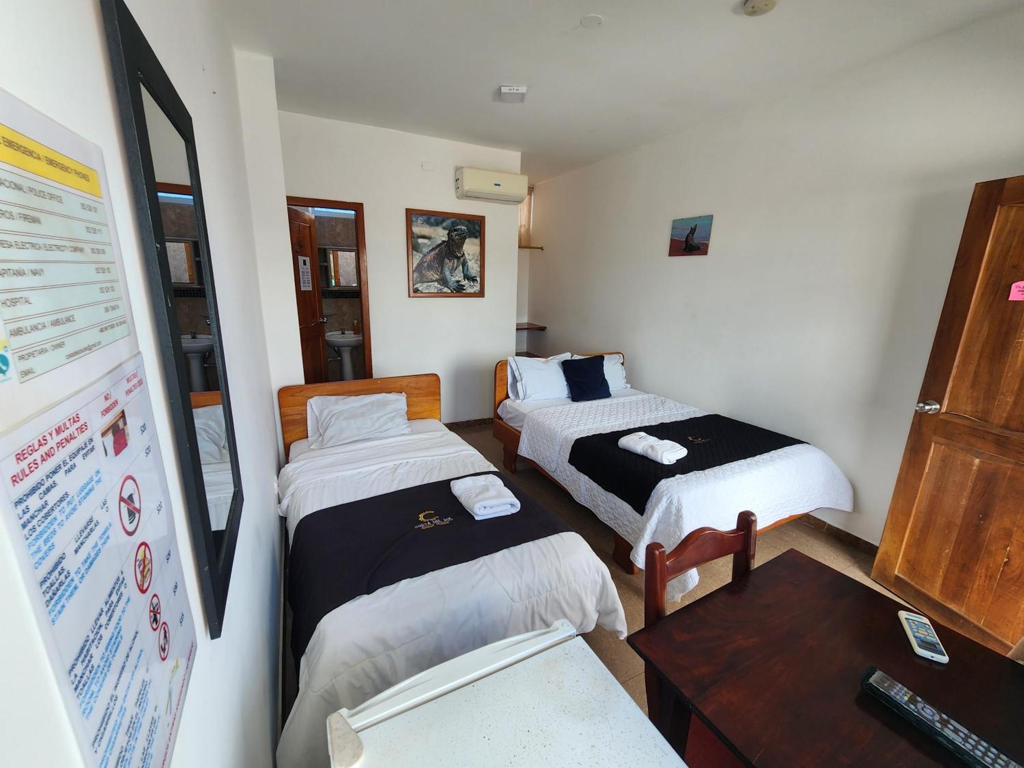 Costa Del Sol Hotel Puerto Ayora  Kültér fotó